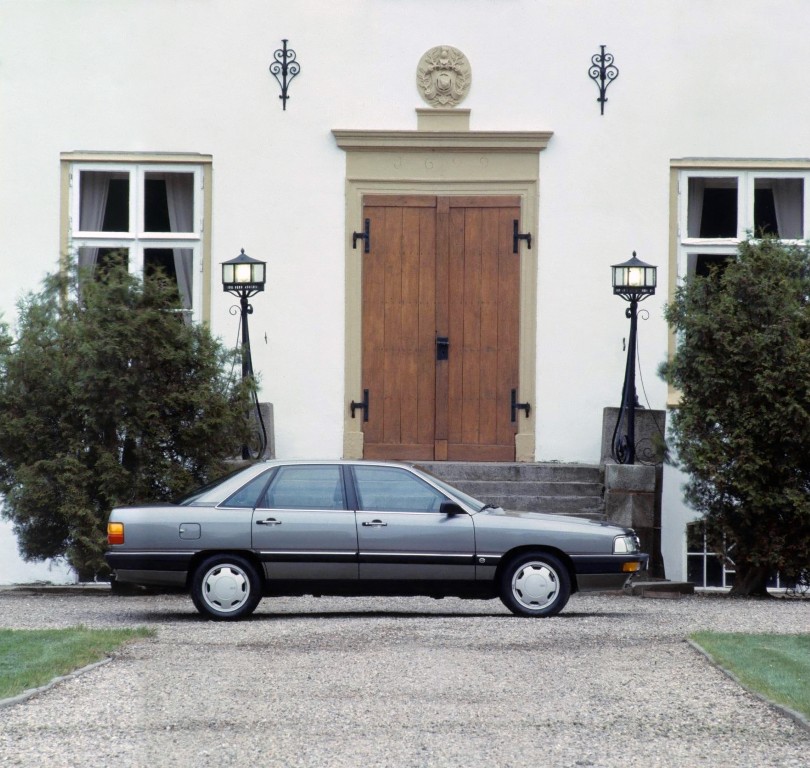 Audi 200 Turbo Catalyst, 165hp (Automatic)